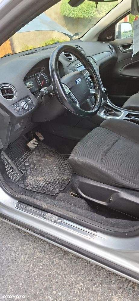 Ford Mondeo 2.0 TDCi Titanium - 9