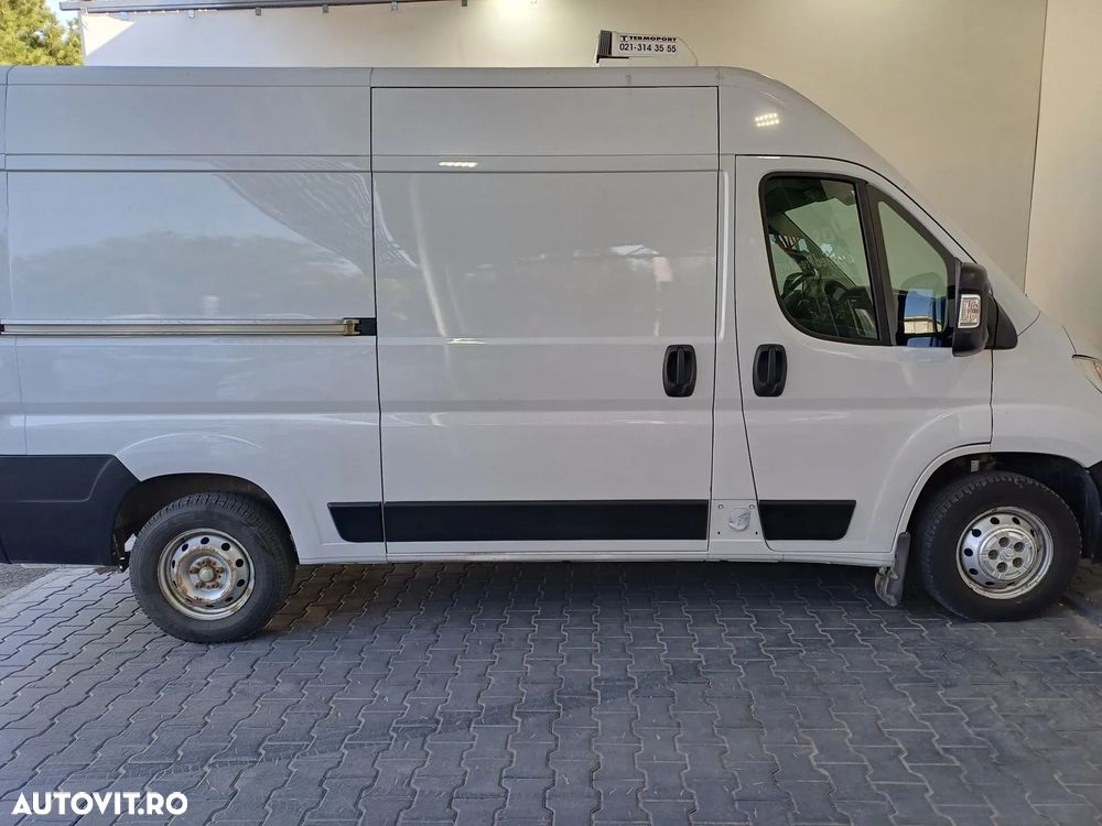Citroën Jumper 35+ 2.2 BlueHDi 165 S&S L4 Bena CD - 15