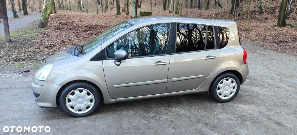 Renault Modus Grand 1.6 16V ESP Dynamique - 1