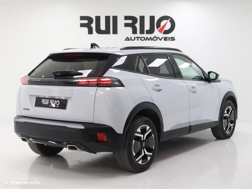 Peugeot 2008 2024 photo 2