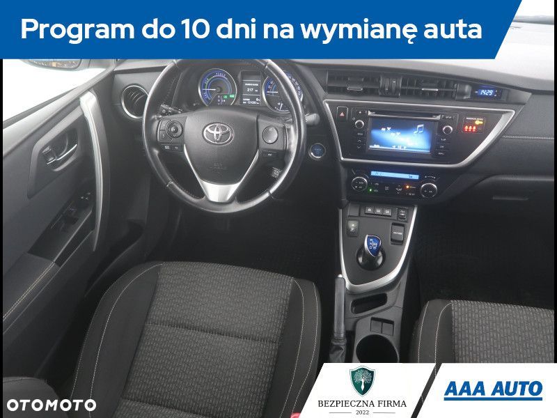 Toyota Auris - 8