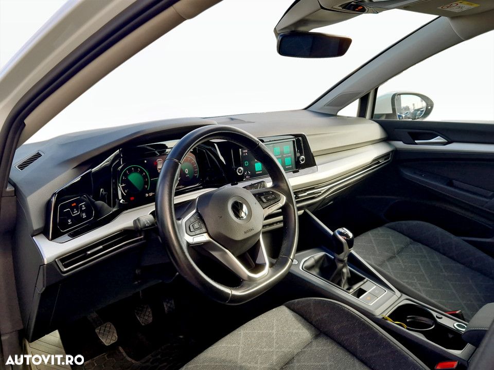 Volkswagen Golf 1.0 TSI Life - 16