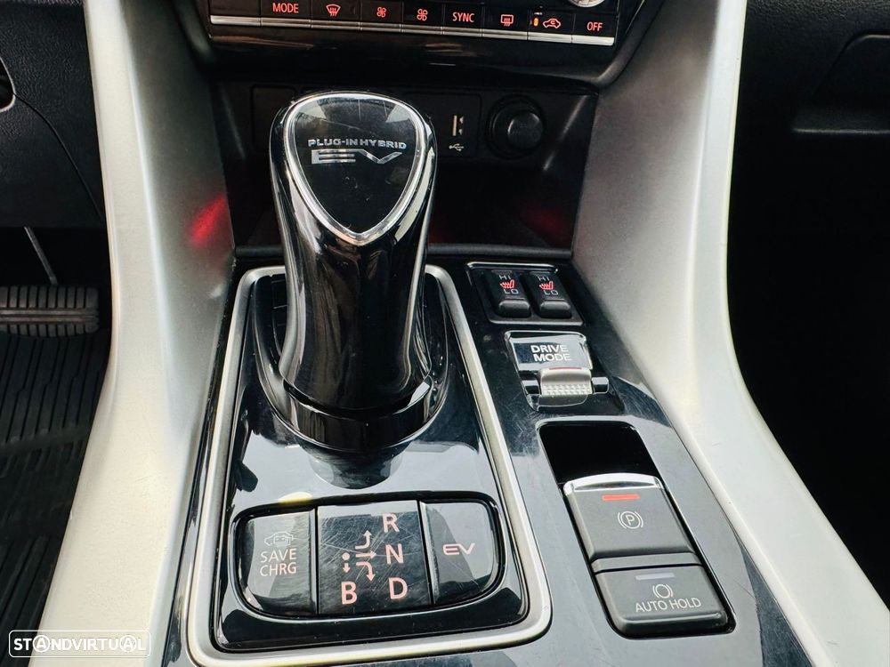 Mitsubishi Eclipse Cross 2.4 PHEV eMotion - 10