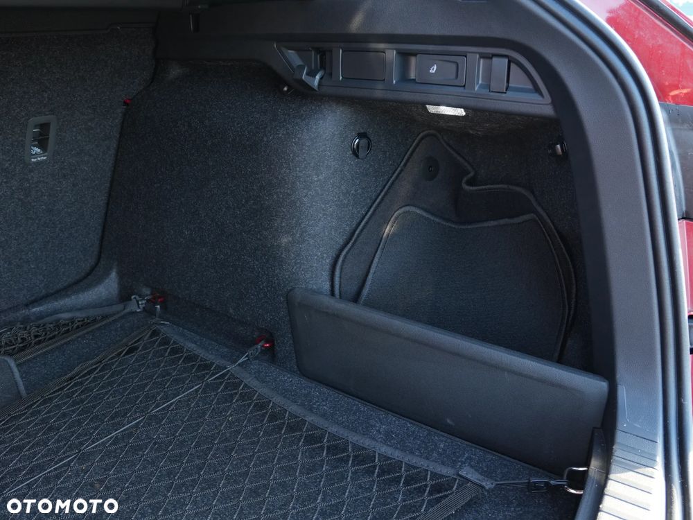 Skoda Octavia 2.0 TSI RS DSG - 16