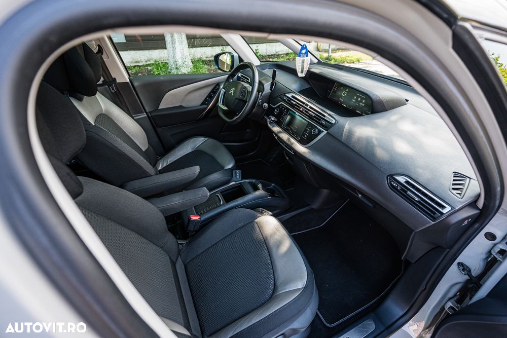 Citroën C4 Space Tourer PureTech 130 Stop&Start EAT8 SHINE - 11