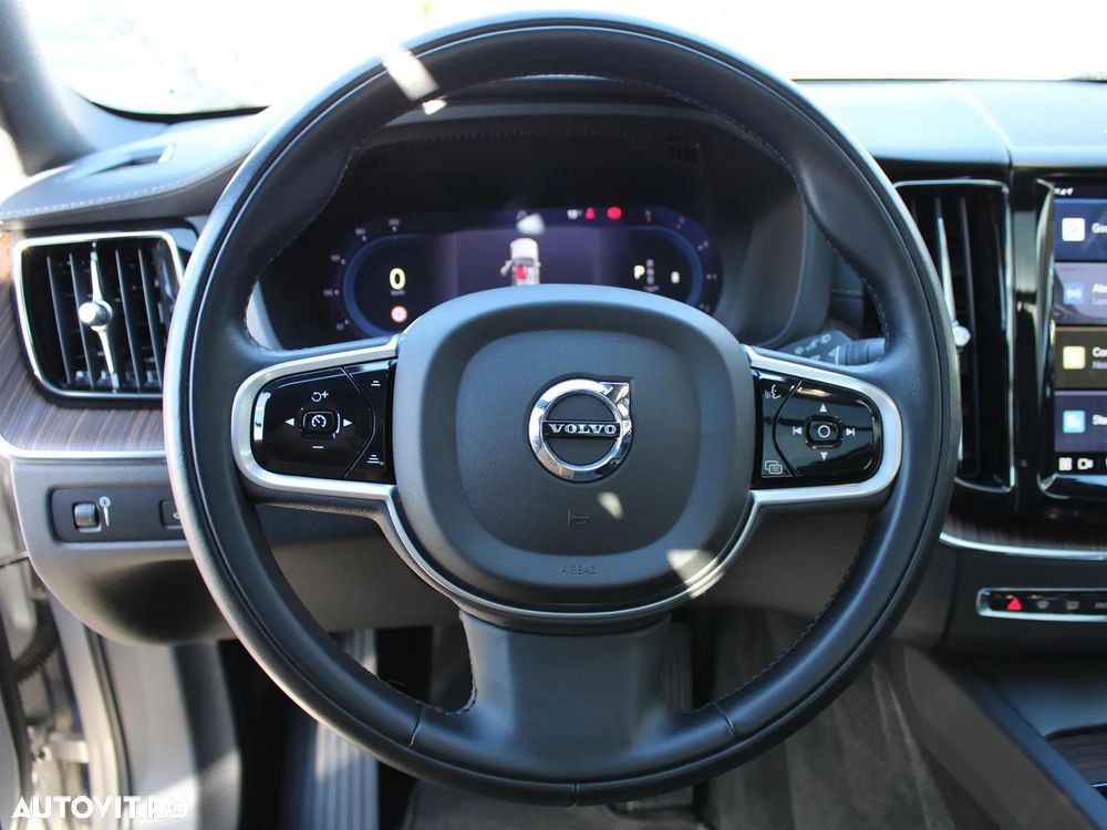 Volvo XC 60 B4 D AWD Geartronic Inscription - 17
