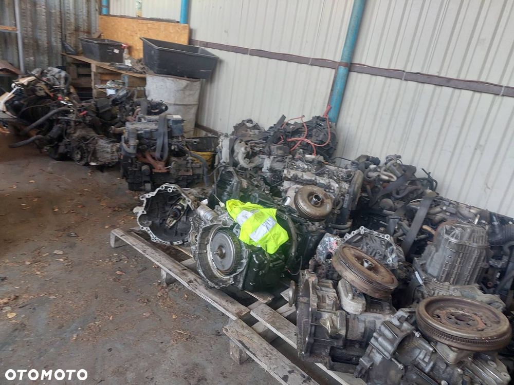 SKRZYNIA BIEGÓW AUTOMATYCZNA USZKODZONA PASSAT B8 2.0 TDI UAX - 8