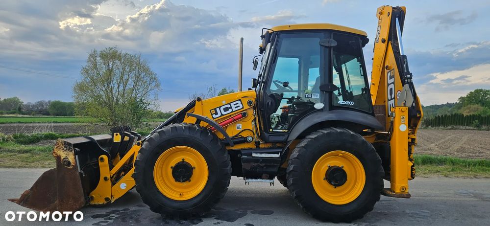 JCB 4CX - 6