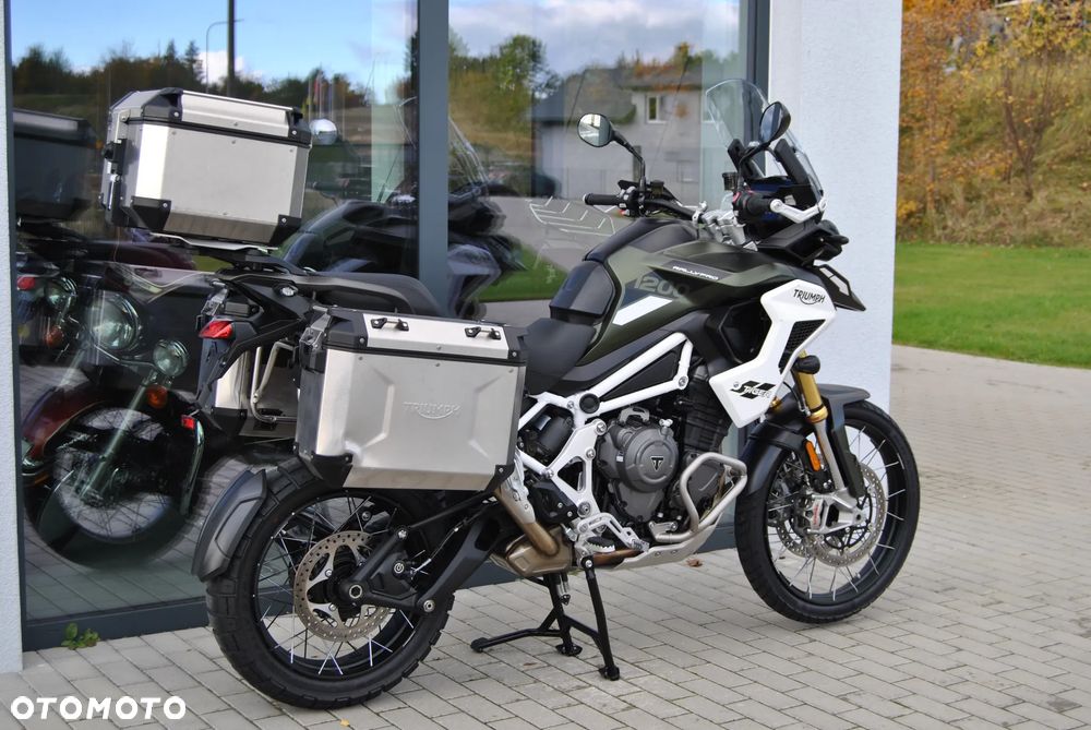 Triumph Tiger - 40