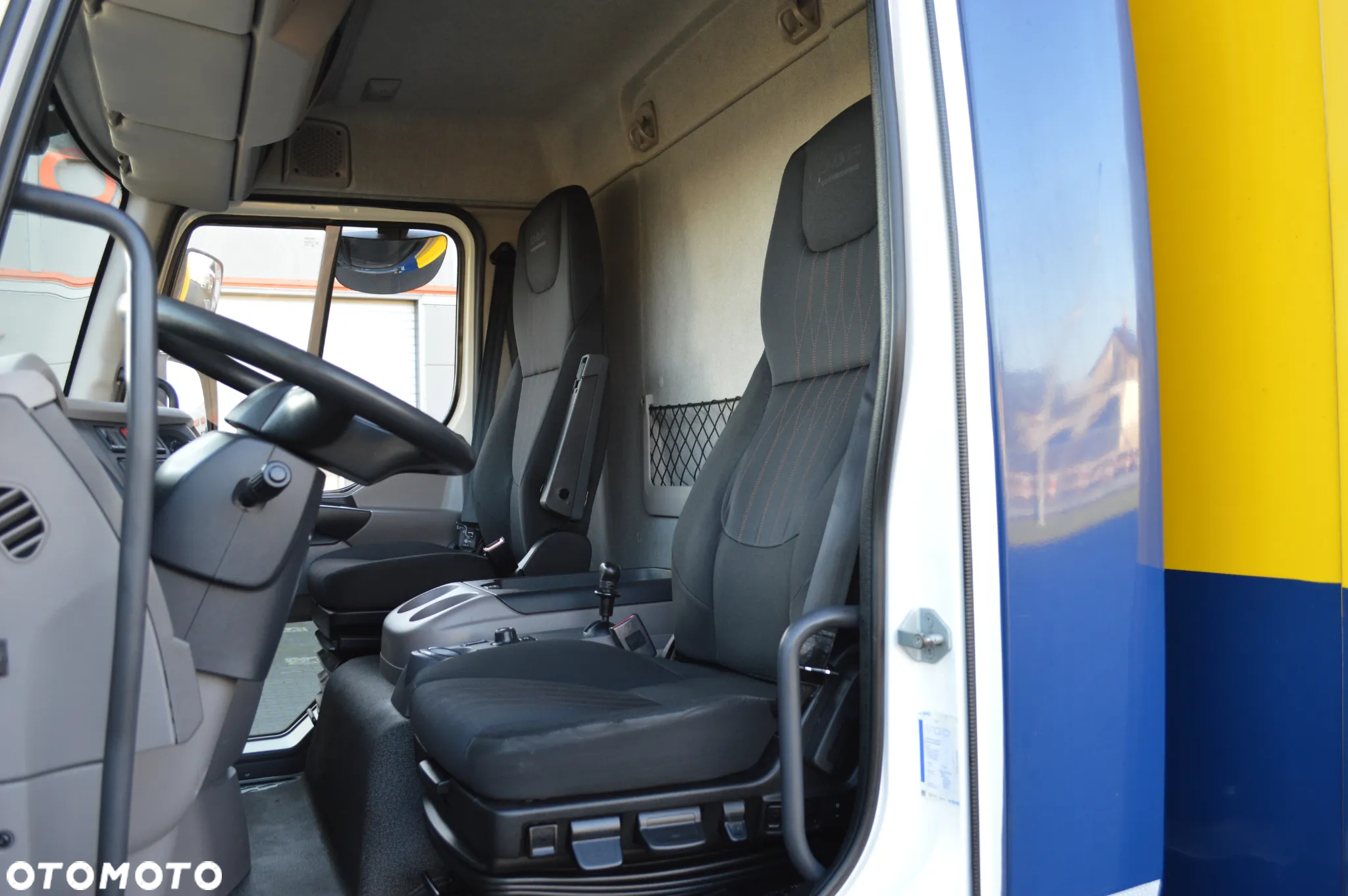DAF LF 180 FA KONTENER+WINDA - 14