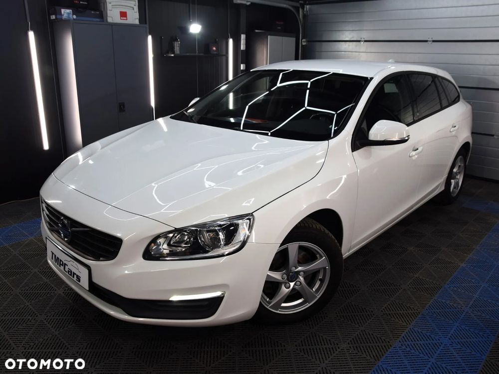 Volvo V60 T3 Drive-E Kinetic - 27