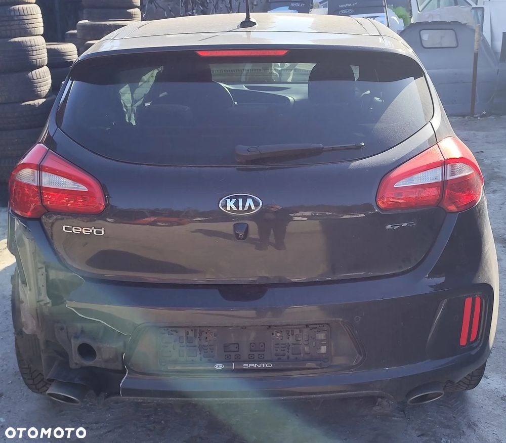 Kia Ceed 1.6 CRDi GT Line - 4