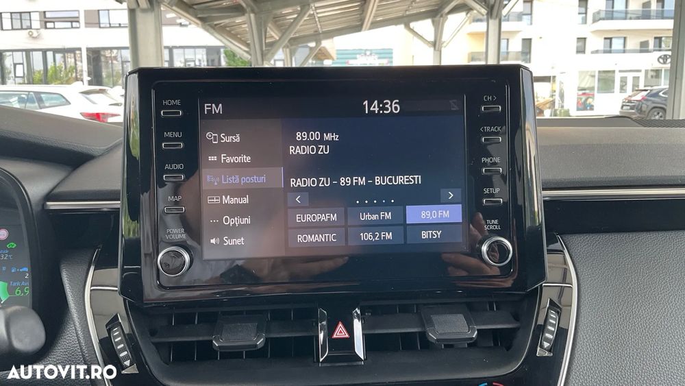 Toyota Corolla 1.8 HSD Eco - 23