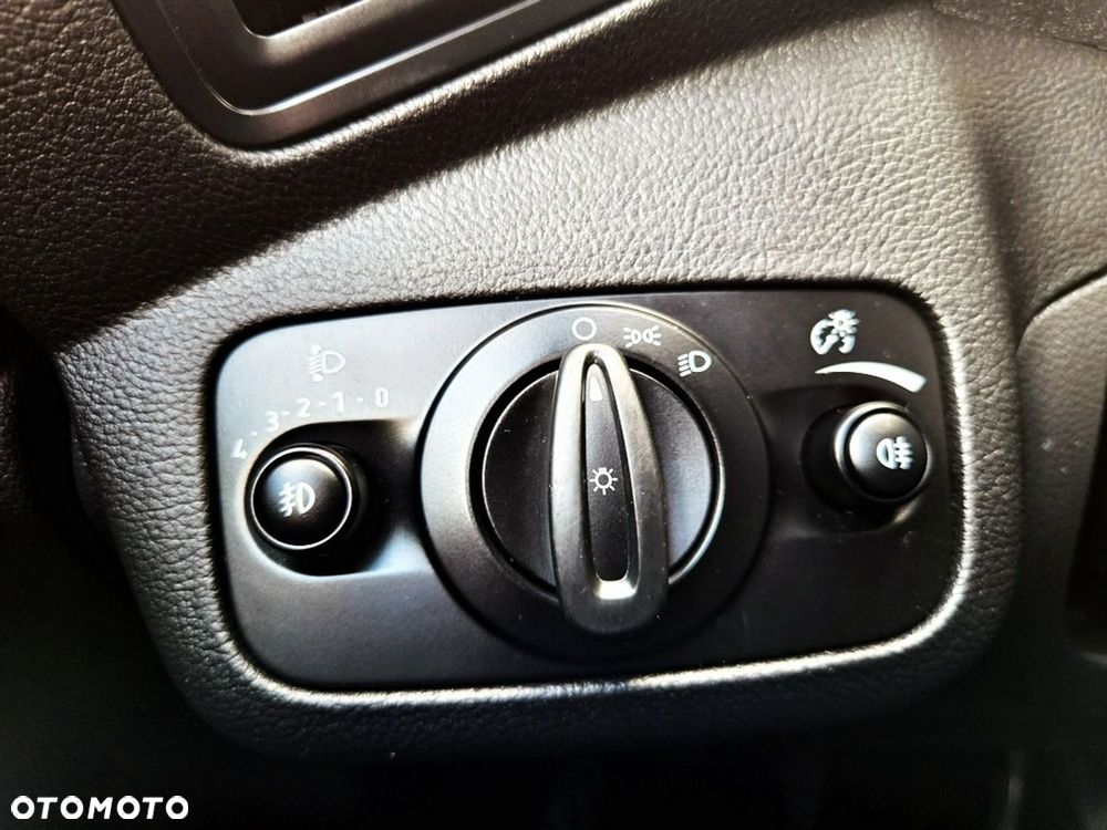 Ford C-MAX - 18