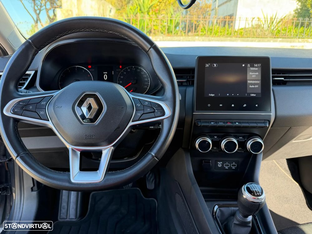 Renault Clio - 6
