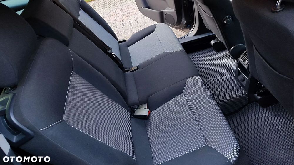 Opel Zafira 1.8 Cosmo - 36