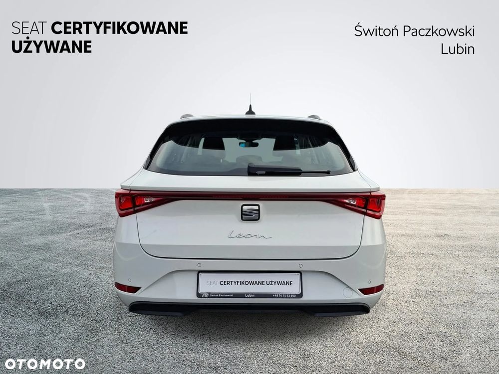 Seat Leon Sportstourer 2.0 TDI DSG Style - 4