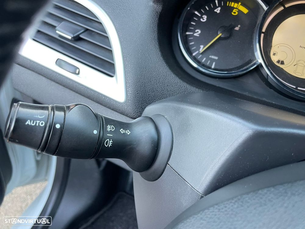 Renault Mégane Sport Tourer 1.5 dCi Dynamique S SS - 15