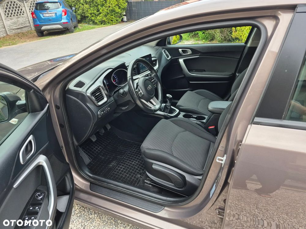 Kia Ceed 1.4 L Business Line - 8
