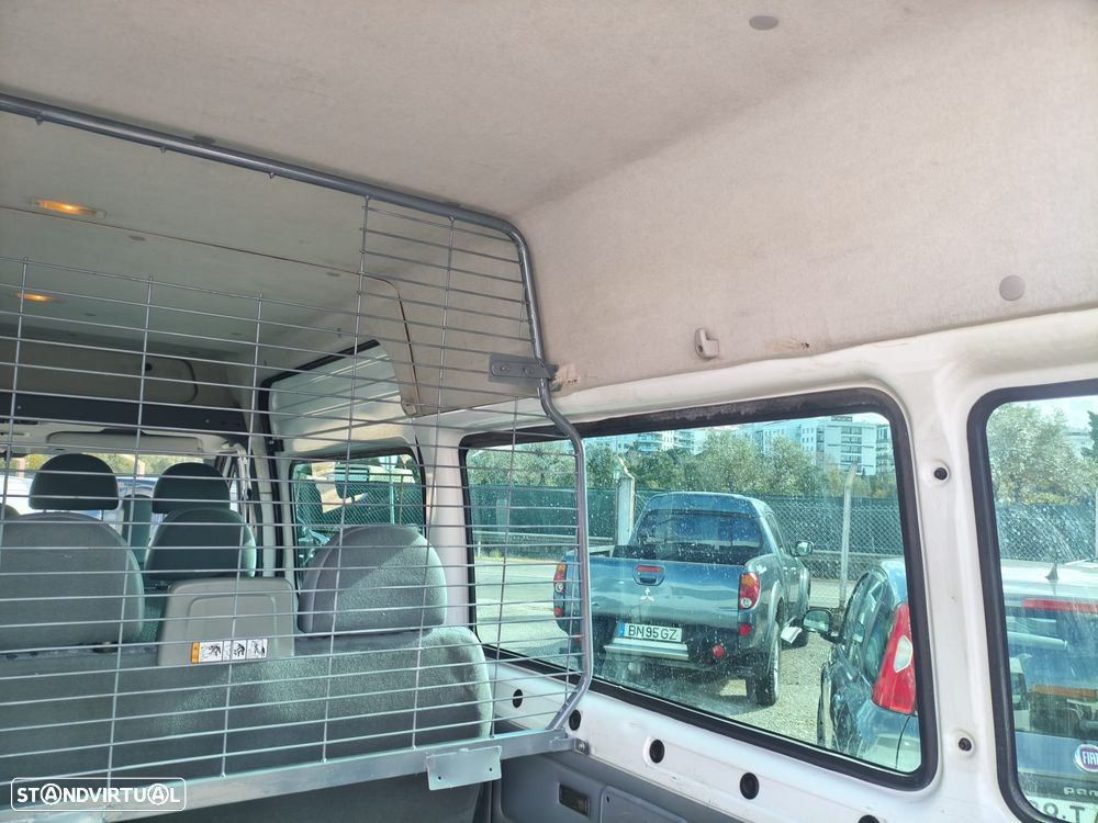 Ford Transit 330M 2.2 TDCi - 10