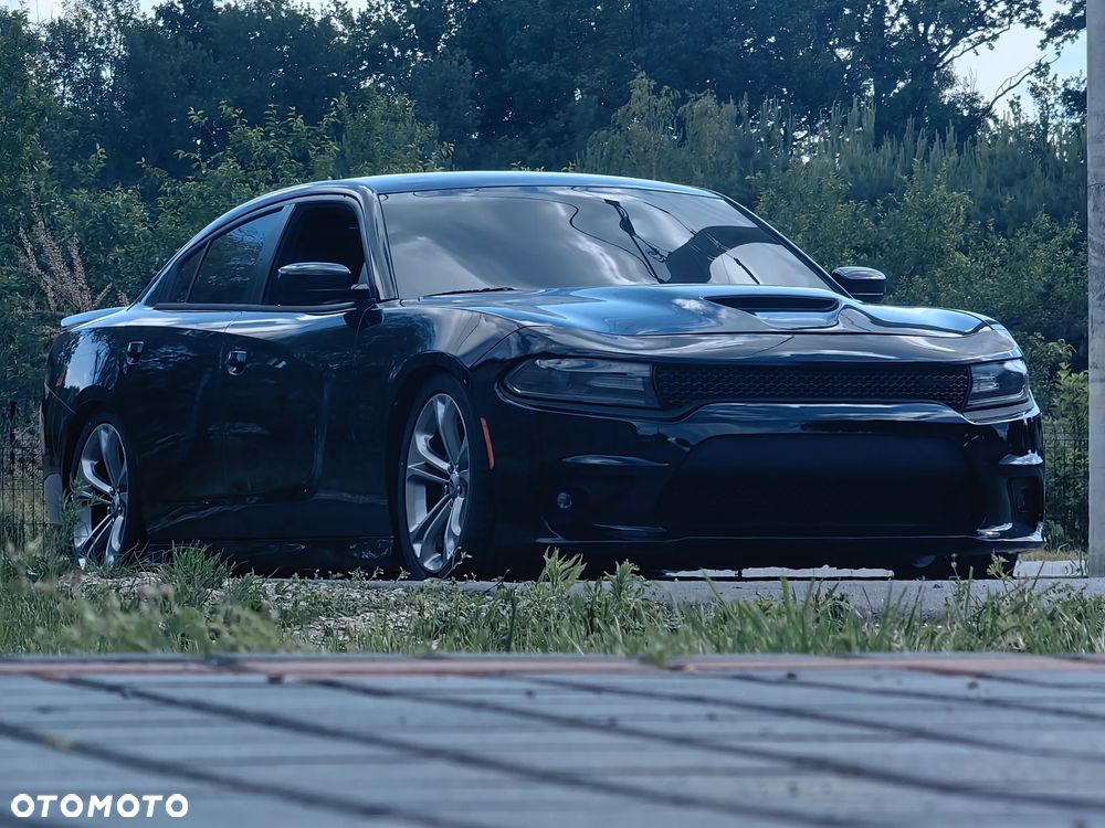 Dodge Charger 5.7 R/T - 12