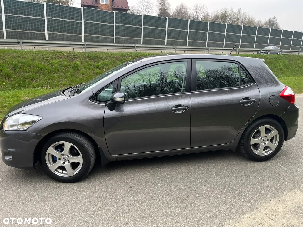 Toyota Auris 1.33 VVT-i Terra Start - 9