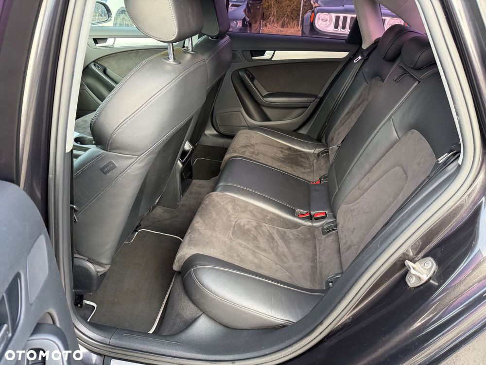 Audi A4 Limousine - 25