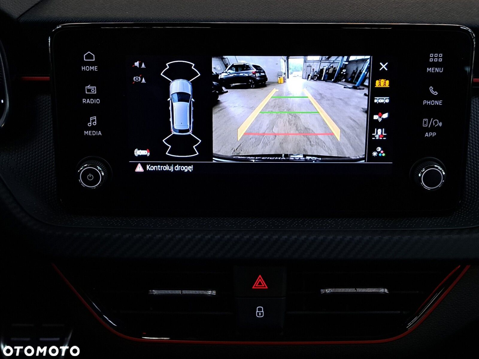 Skoda Kamiq 1.5 TSI Monte Carlo DSG - 25