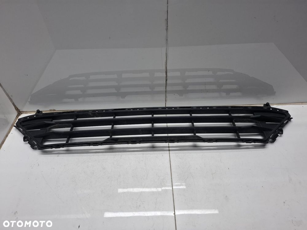 KRATKA ZDERZAKA PRZEDNIA PRZÓD VOLVO XC60 II 32296070 - 2