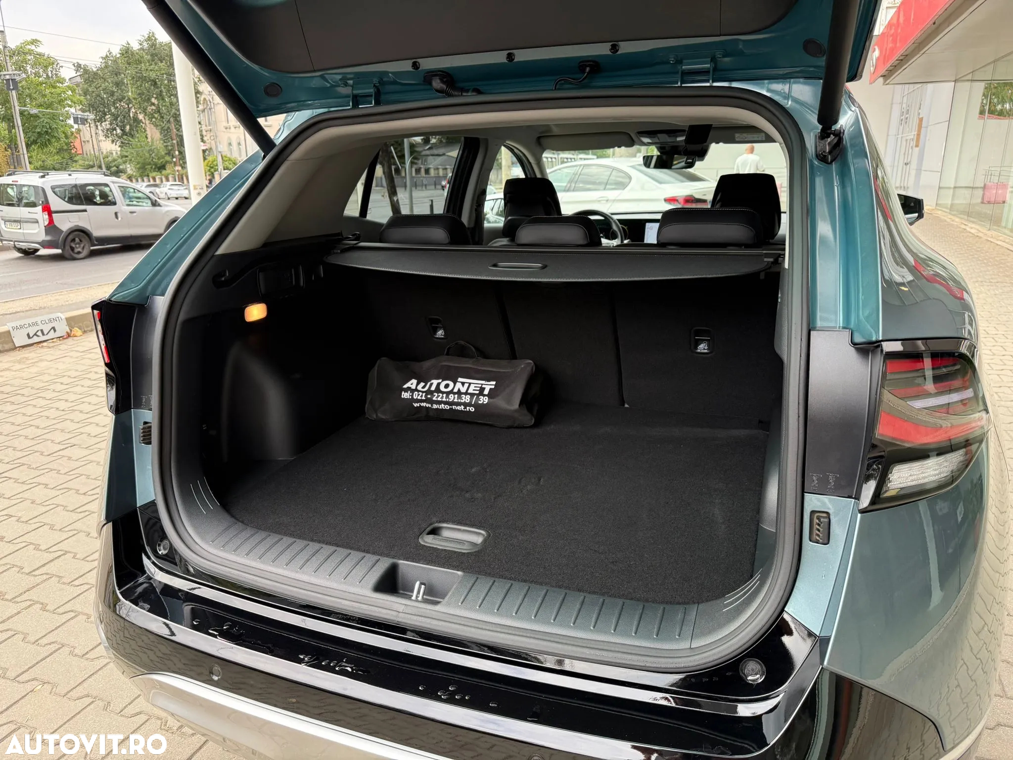 Kia Sportage 1.6 T-GDI HEV 6AT 4x2 Business Line - 6