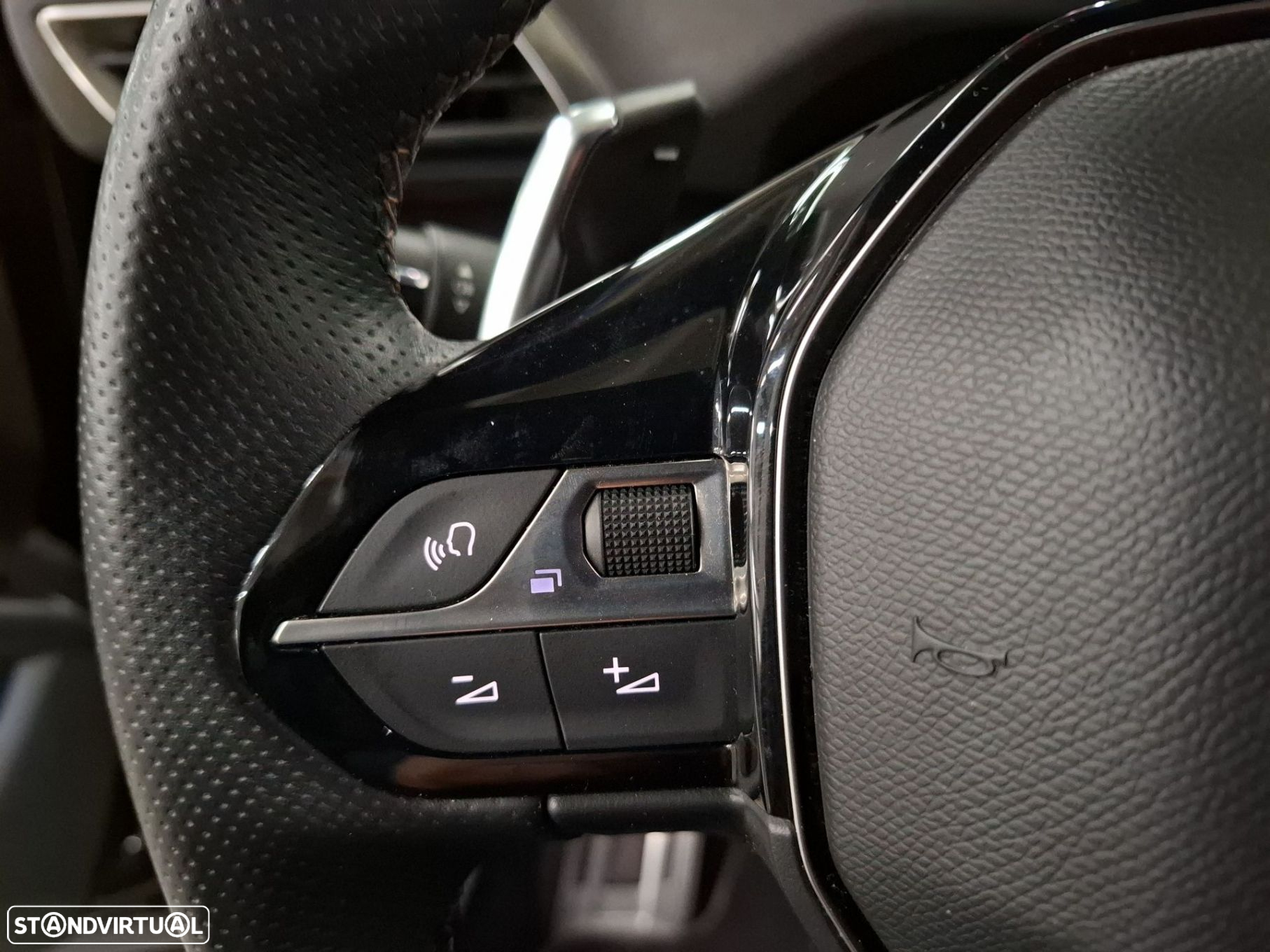 Peugeot 3008 1.6 Hybrid GT e-EAT8 - 13