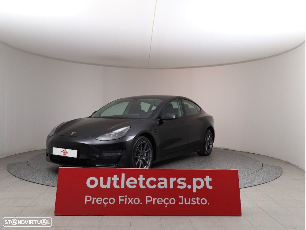Tesla Model 3 - 1