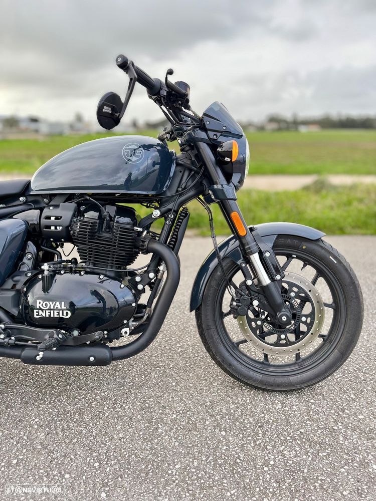 Royal Enfield Model G Shotgun 650 - 14