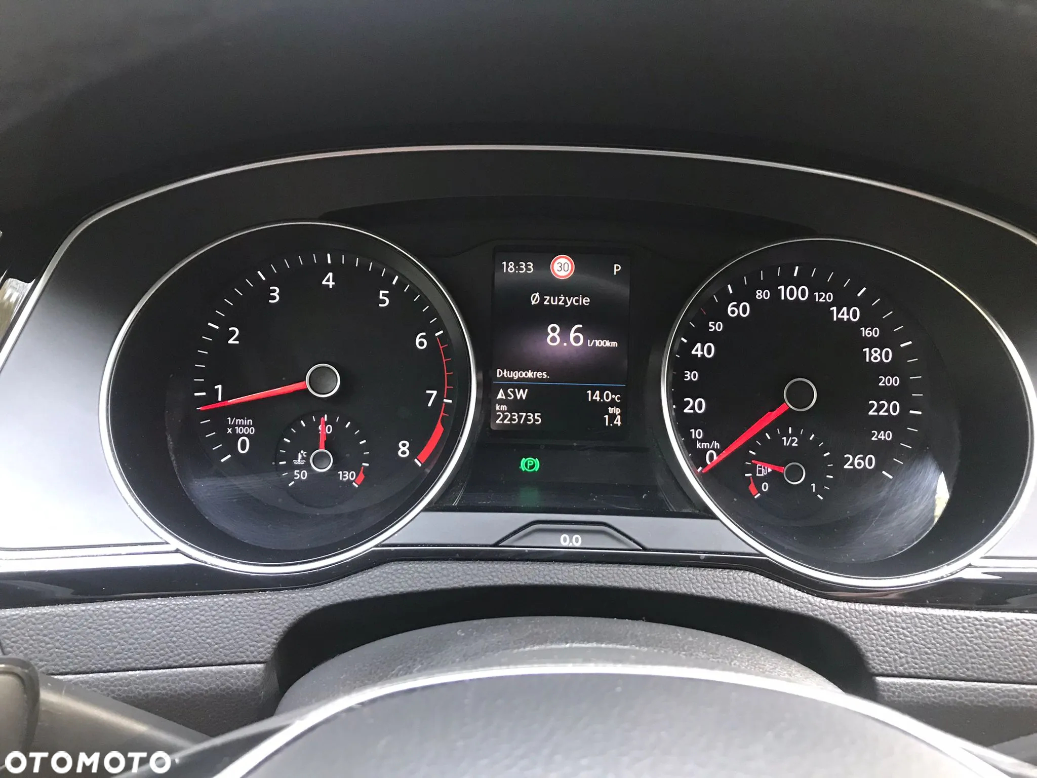 Volkswagen Passat - 15