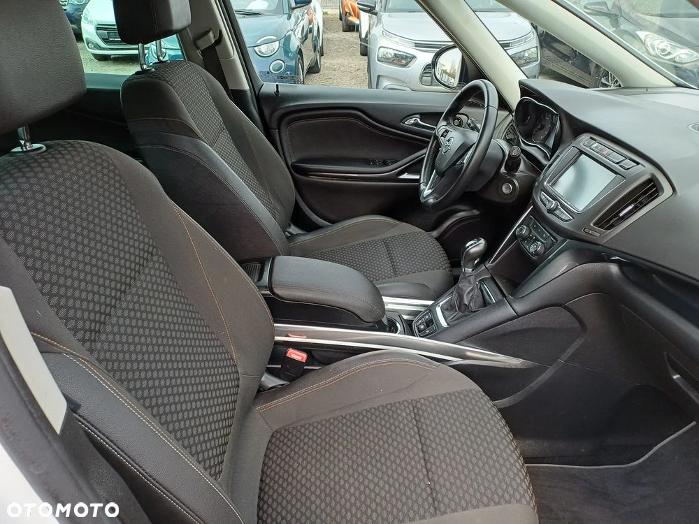 Opel Zafira 1.4 T Cosmo - 11