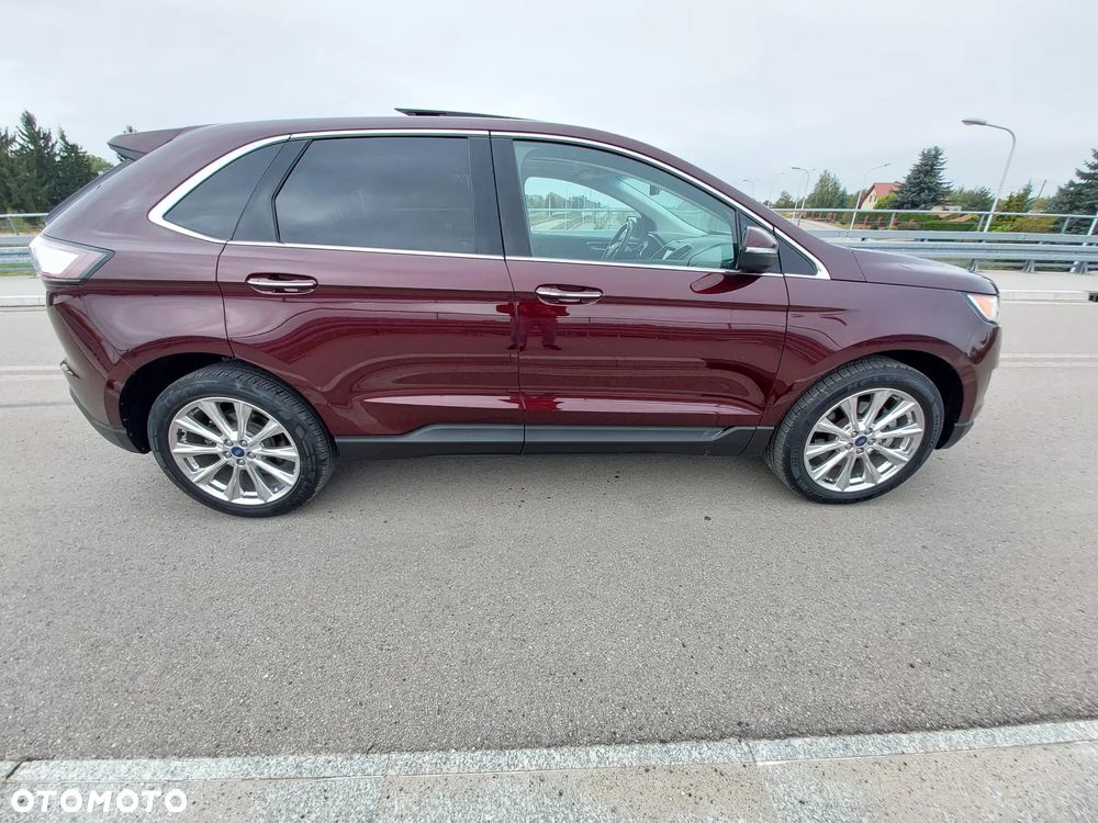 Ford Edge - 11