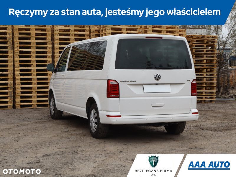 Volkswagen Caravelle - 6