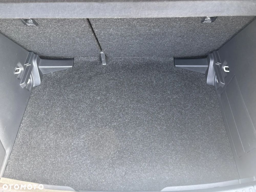 Skoda Fabia 1.0 TSI Ambition - 17