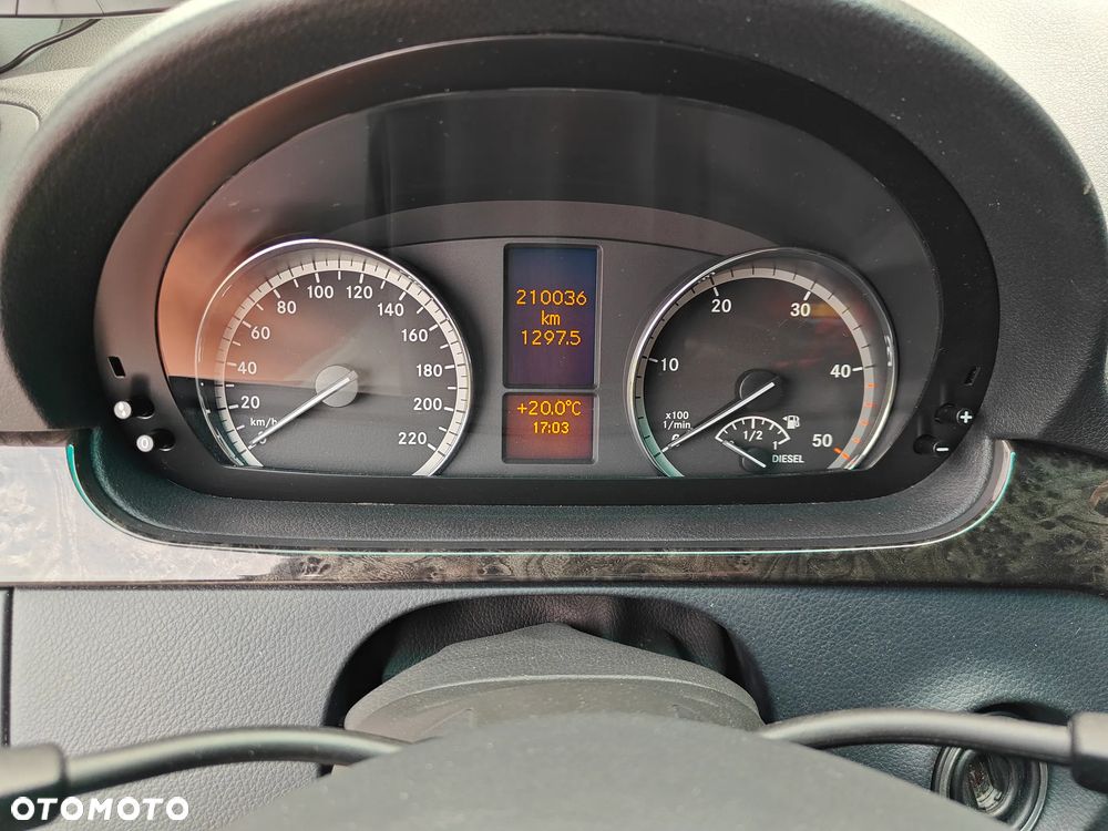 Mercedes-Benz Viano - 20