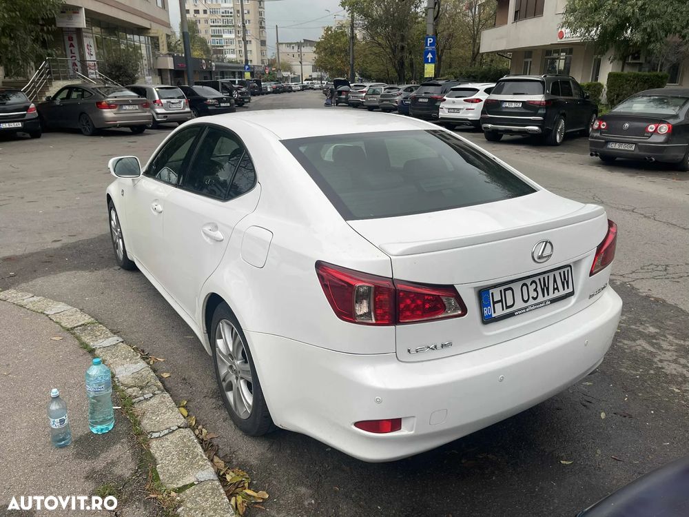 Lexus Seria IS 220d Sport F - 4