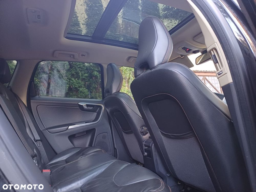 Volvo XC 60 D3 Summum - 11