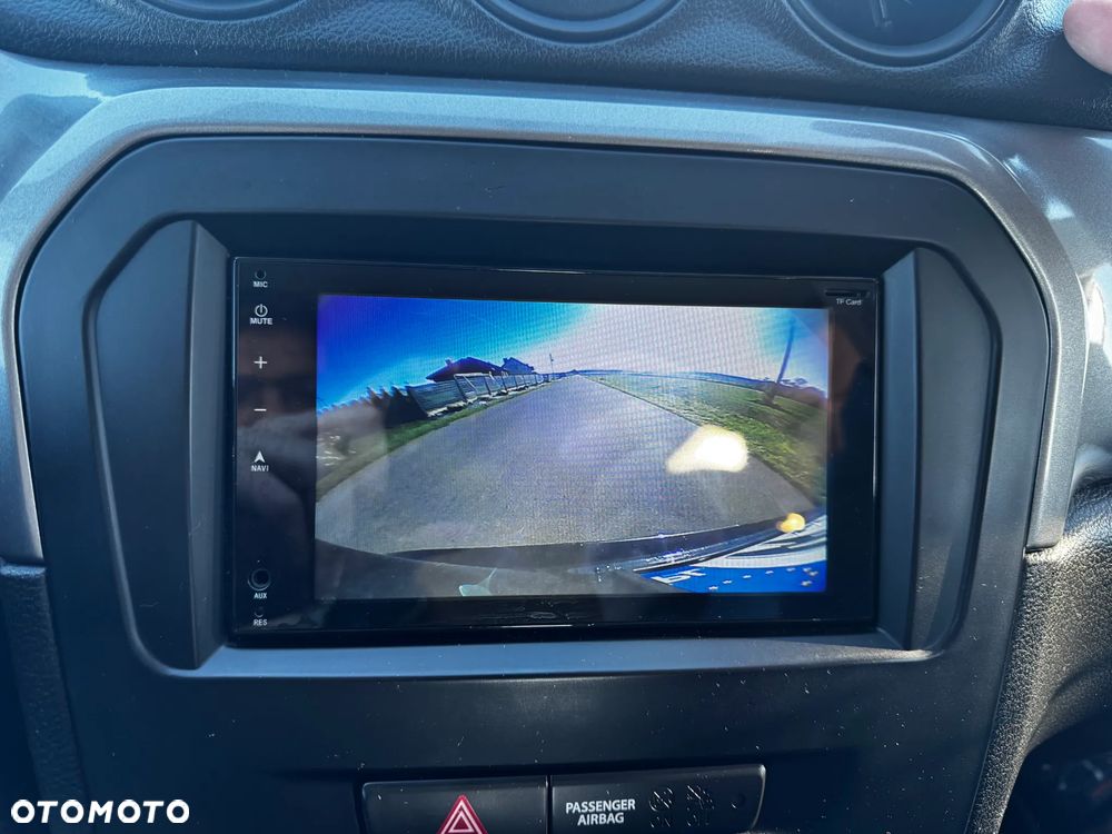 Suzuki Vitara 1.6 Comfort 2WD - 8