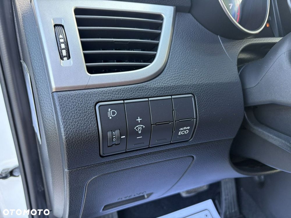 Hyundai i30 - 18