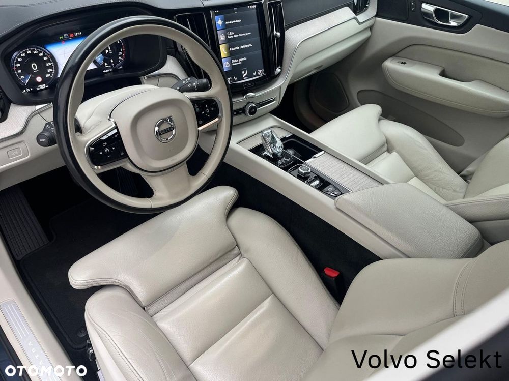Volvo XC 60 - 13