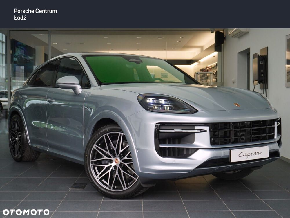 Porsche Cayenne E-Hybrid PHEV Black Edition - 2