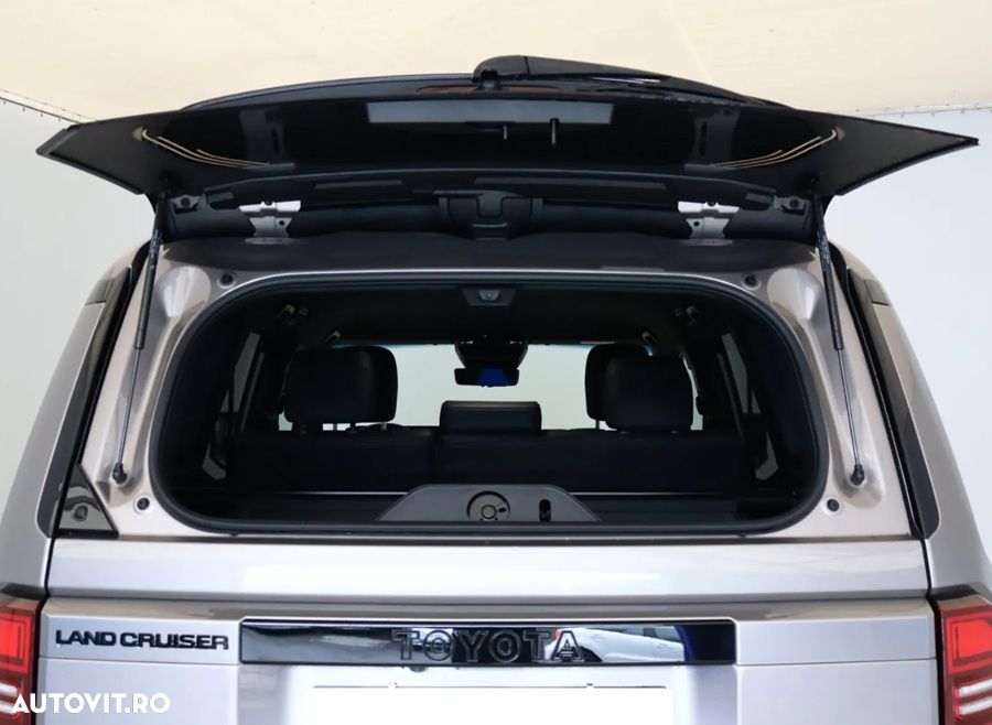 Toyota Land Cruiser 2.8 D-4D Automatik Executive - 8