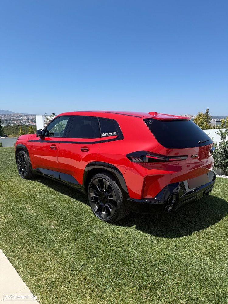 BMW XM Label Red - 8