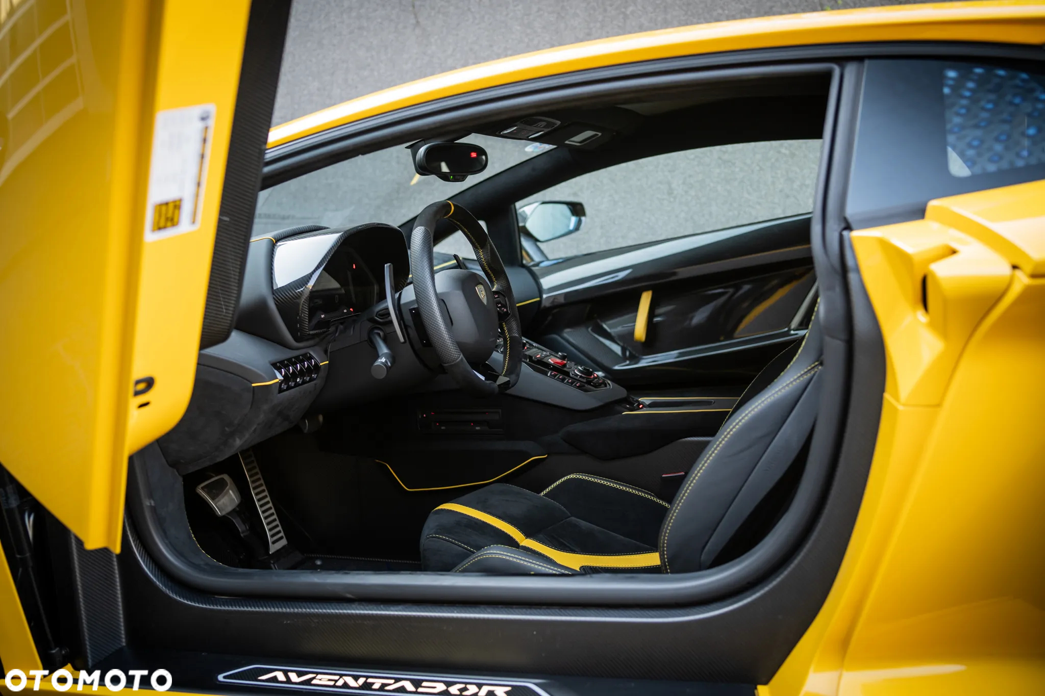 Lamborghini Aventador S - 18