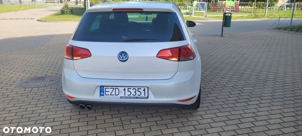 Volkswagen Golf - 13