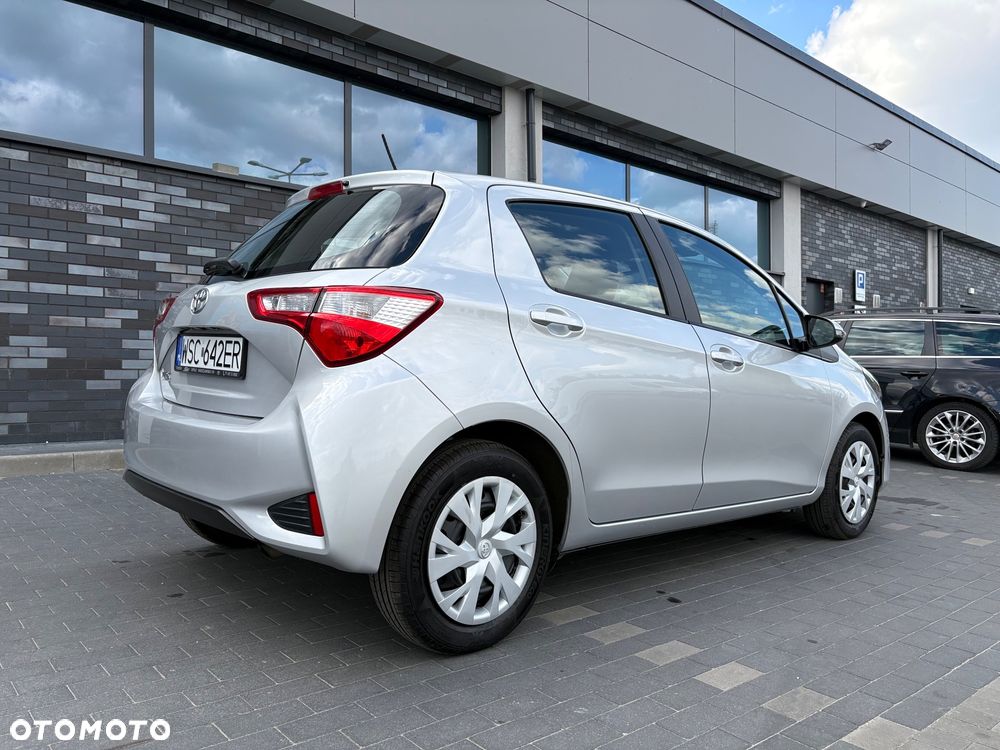 Toyota Yaris 1.5 Dynamic CVT - 6